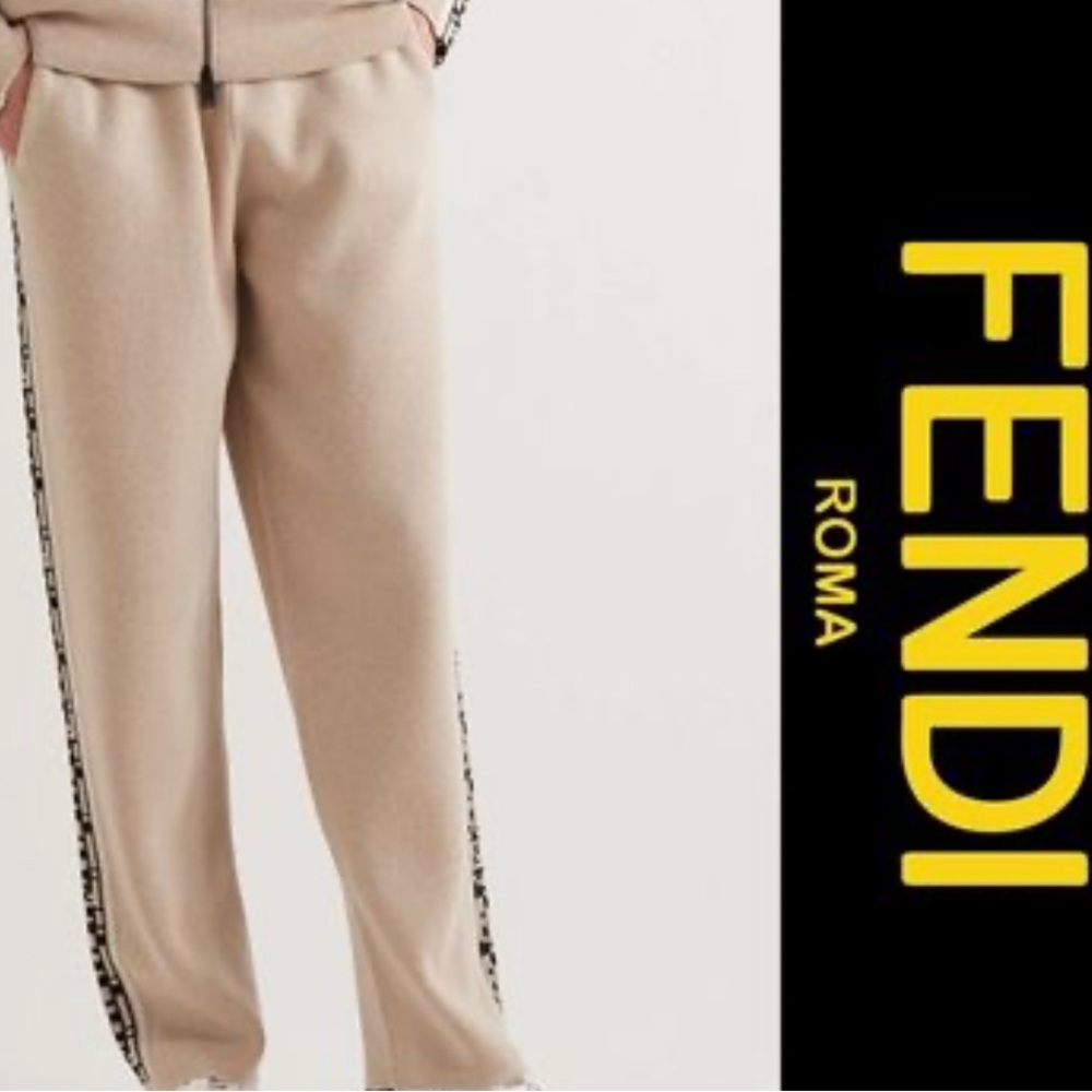 Fendi Sweatpants - Size 52